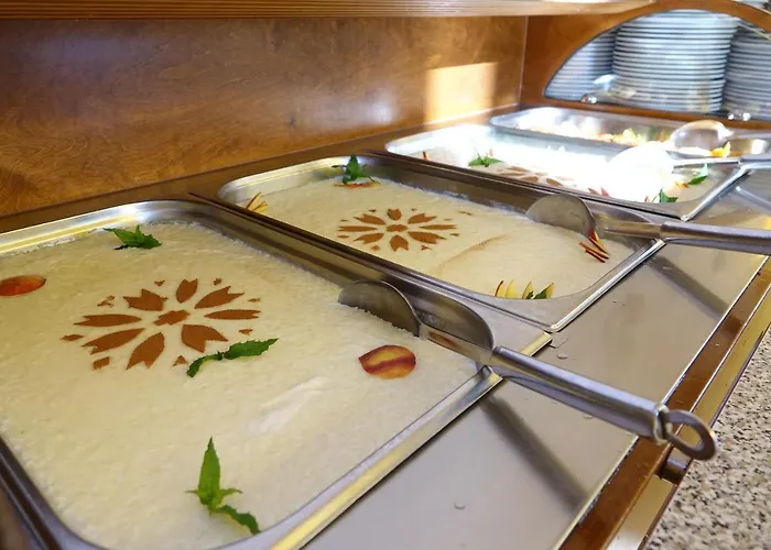 Hotel Tismana Jupiter